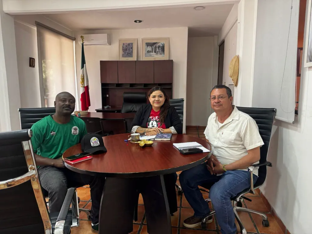 Estrecha vínculos Delegación La Pila con comunidad de Haití