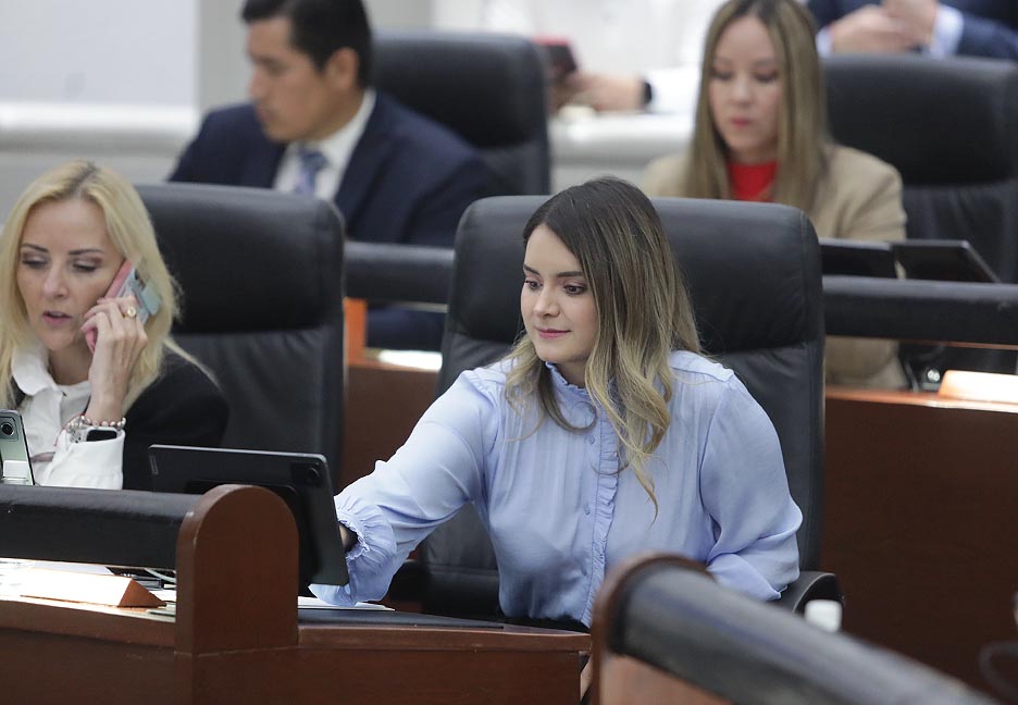 REFORMAS APROBADAS FORTALECEN EL DESARROLLO Y SUPERACIÓN PROFESIONAL DE PERSONAL DOCENTE.