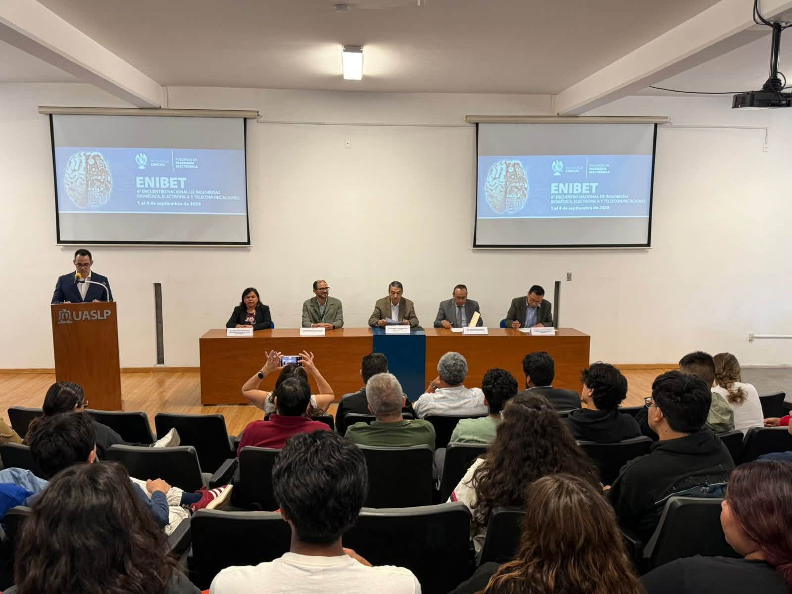 ENIBET 2026 de la UASLP reúne a especialistas y estudiantes para impulsar la colaboración científica y tecnológica.