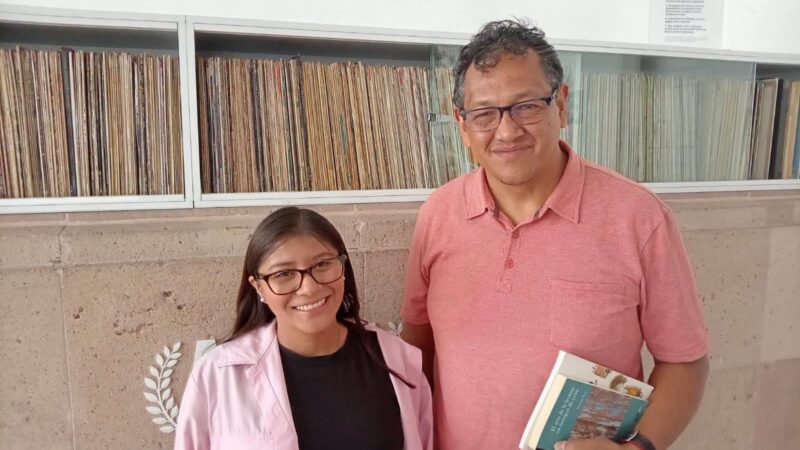 Proyecto de la UASLP lleva la mediación lectora al hospital como una estrategia de acompañamiento y bienestar