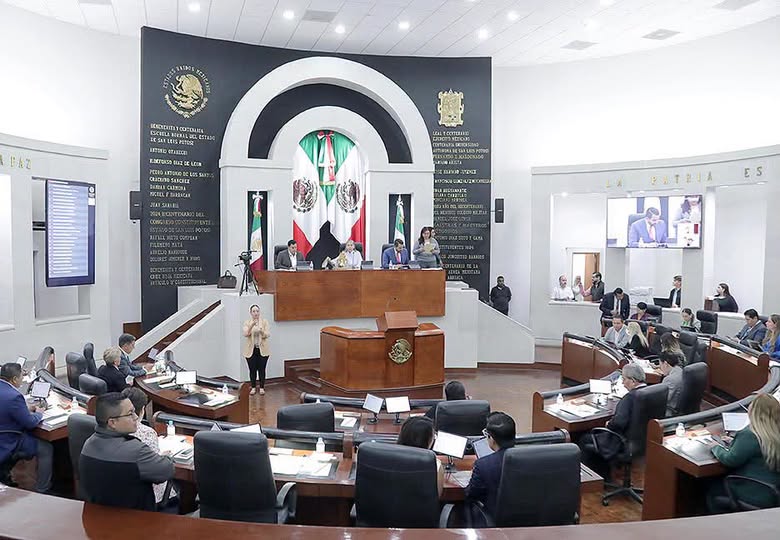 ATENDIENDO LAS NECESIDADES DE LAS MADRES POTOSINAS, LA LXIV LEGISLATURA APROBÓ LA EXPEDICIÓN DE LA LEY DE LACTANCIA PARA EL ESTADO DE SAN LUIS POTOSÍ.