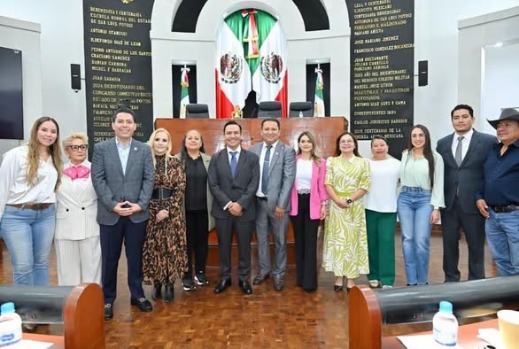 EL DIÁLOGO, LA COORDINACIÓN Y LA GOBERNABILIDAD ES LA RUTA DEL GOBIERNO DEL CAMBIO.