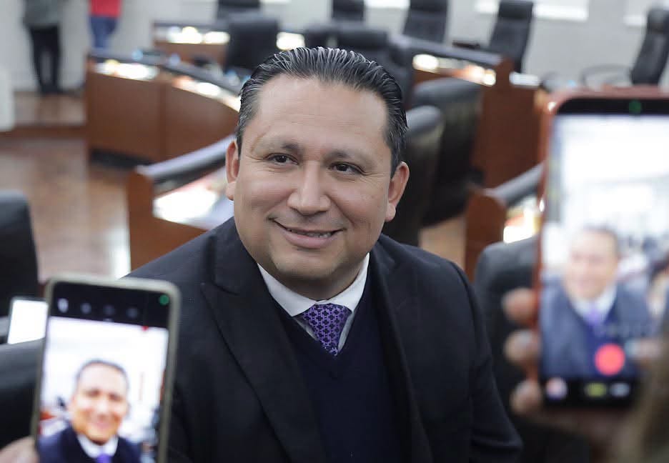 EL PODER LEGISLATIVO TRABAJARÁ DESDE LA DIRECTIVA CON RESPETO, ALTURA DE MIRAS Y APERTURA CON LA SOCIEDAD: DIP. LUIS FERNANDO GÁMEZ.
