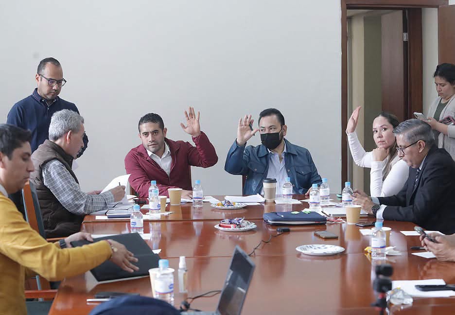COMISIÓN DE PUNTOS CONSTITUCIONALES APROBÓ LA REFORMA CONSTITUCIONAL EN MATERIA DEL DERECHO A LA FAMILIA Y A SER ADOPTADO.