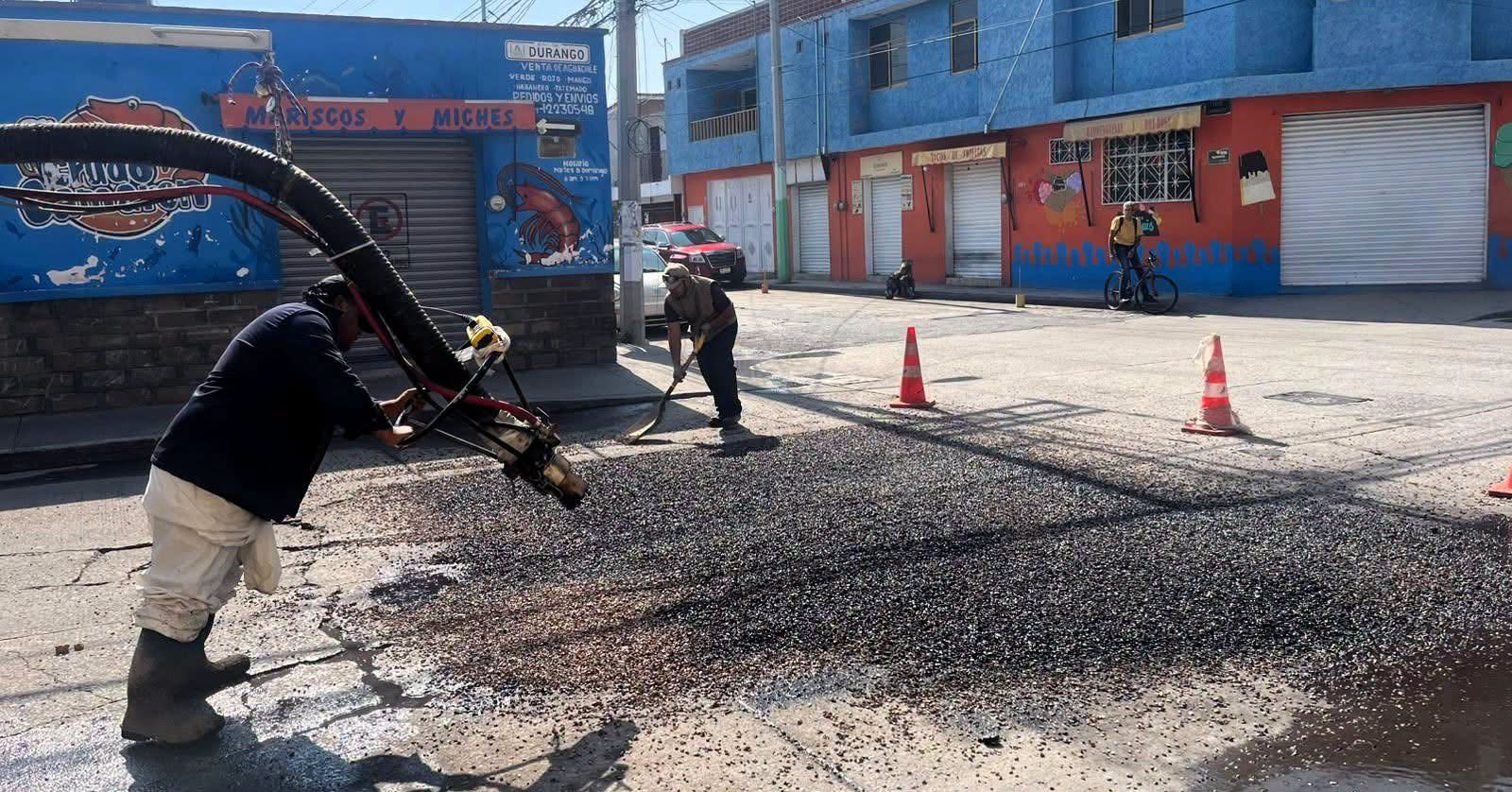 Gobierno Municipal mantiene trabajos permanentes de bacheo y rehabilitación de vialidades