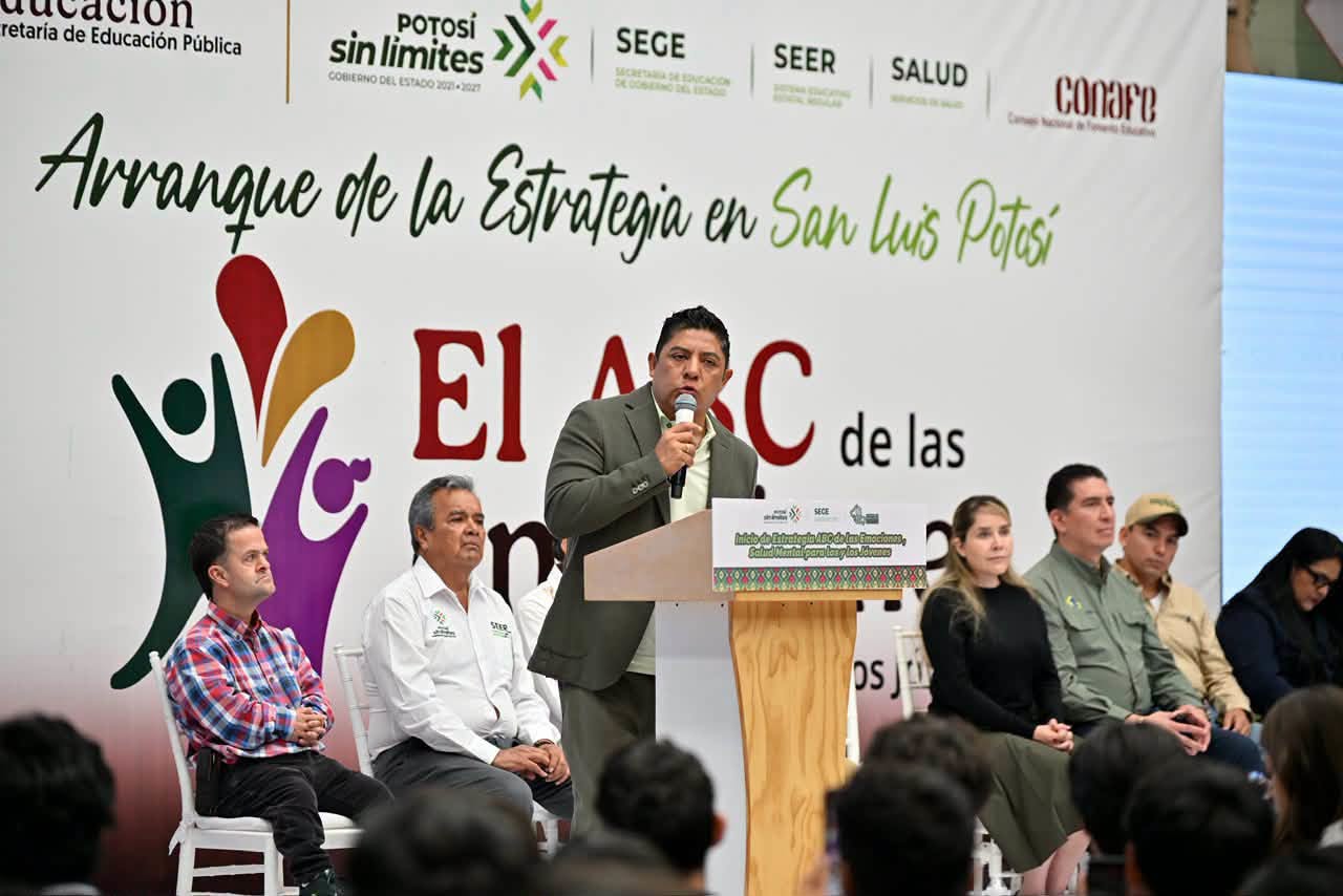 EL GOBERNADOR RICARDO GALLARDO, COMPROMETIDO CON LA SALUD MENTAL Y EMOCIONAL DE JÓVENES POTOSINOS