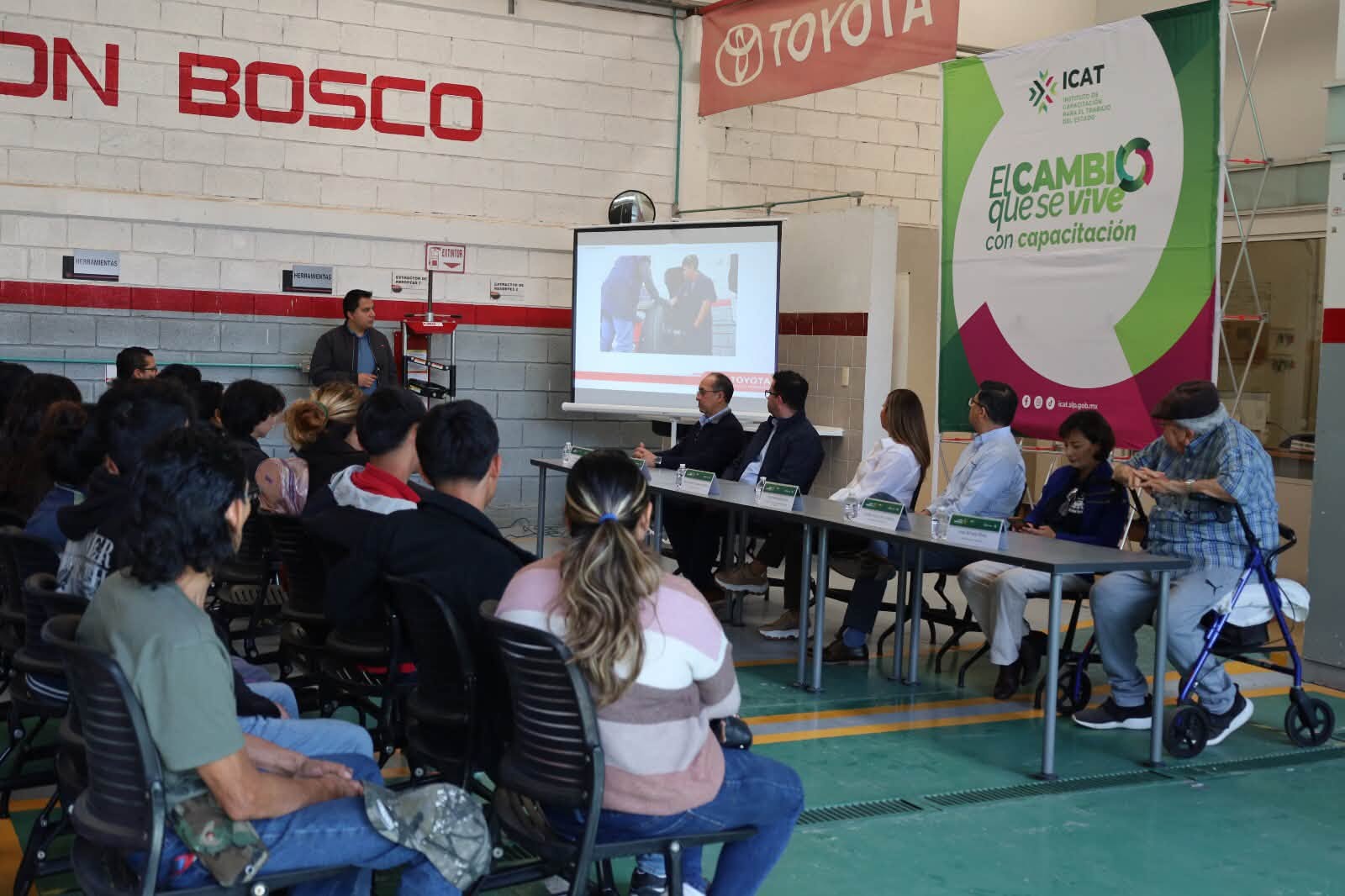 ICAT LLEVA CAPACITACIÓN LABORAL A LAS CUATRO REGIONES