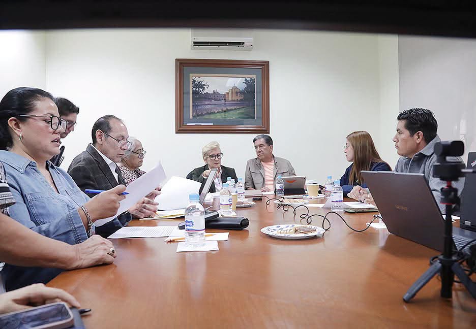COMISIÓN DE SALUD Y ASISTENCIA SOCIAL APRUEBA REFORMA AL CÓDIGO PENAL PARA INCREMENTAR SANCIONES A HOSPITALES Y FUNERARIAS QUE RETENGAN LA ENTREGA DE CADÁVERES.