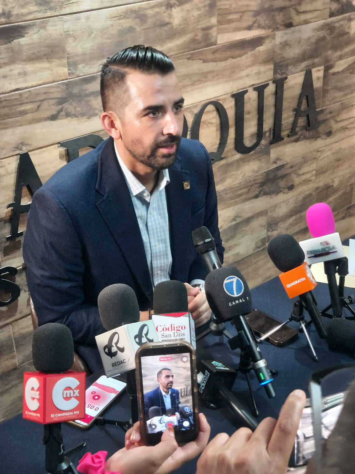 Rubén Guajardo presenta su 6 de 6