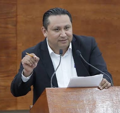 El DIPUTADO FERNANDO GÁMEZ MACÍAS PARA PRESIDIR LA MESA DIRECTIVA DEL CONGRESO DE SLP.