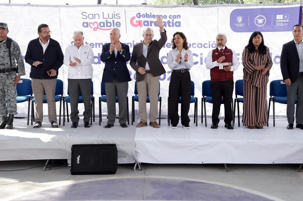 Enrique Galindo arranca el programa Escuela Código Amable