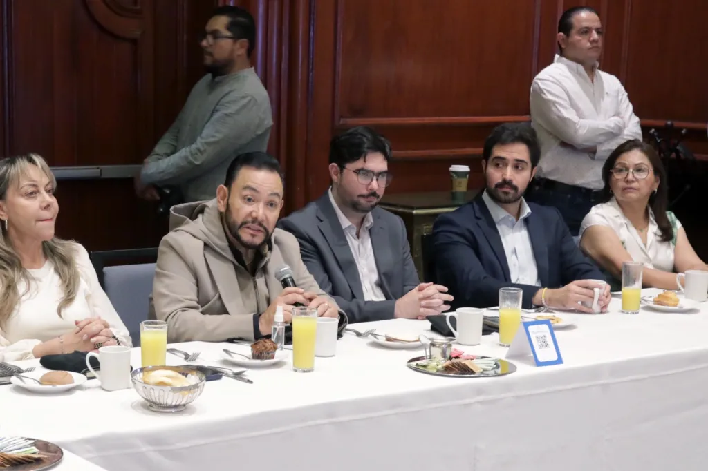 Reconoce Artículo 19 apertura del diputado Héctor Serrano para abordar temas relacionados a la libertad de expresión y el uso de la inteligencia artificial
