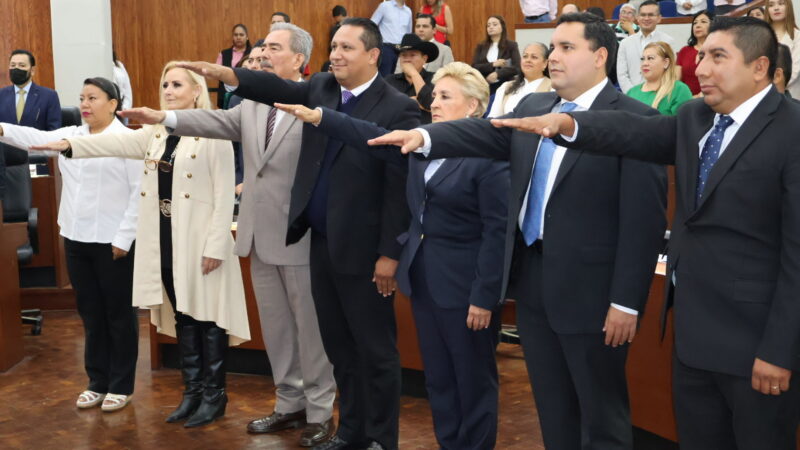 Eligen nueva Mesa Directiva del Congreso de San Luis Potosí; Luis Fernando Gámez Macías asume la presidencia