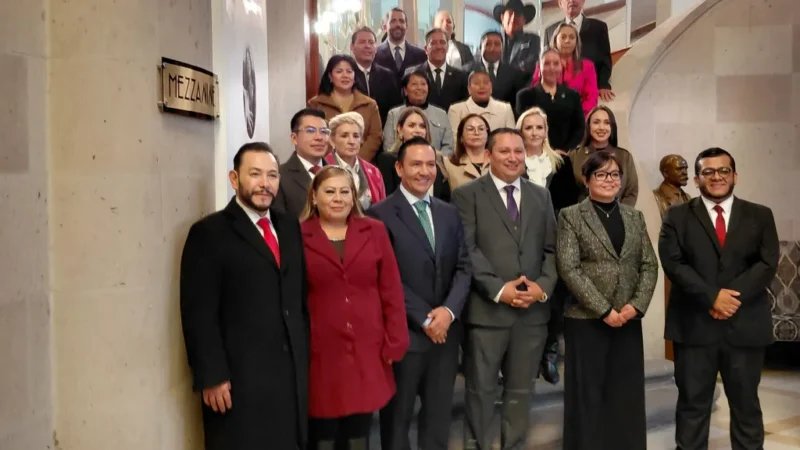 CELEBRA CONGRESO DE SAN LUIS POTOSÍ BICENTENARIO DE LA CONSTITUCIÓN DE 1826 CON SESIÓN SOLEMNE Y DEVELACIONES HISTÓRICAS
