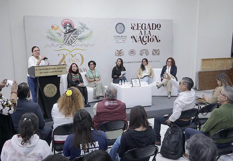PODER LEGISLATIVO LLEVÓ A CABO EL CONVERSATORIO “HITO DE REPRESENTACIÓN: DERECHO DE VOTO A LA MUJER”.