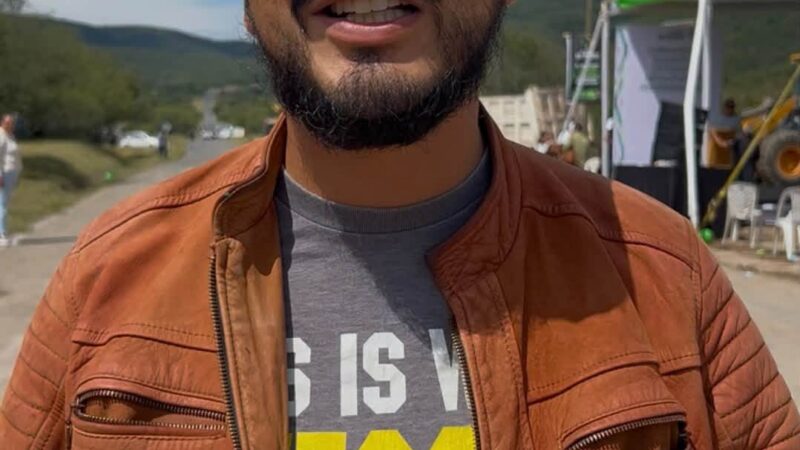HABITANTES DE GUADALCÁZAR RECONOCEN A RICARDO GALLARDO POR HACER REALIDAD CARRETERA ESPERADA DURANTE AÑOS