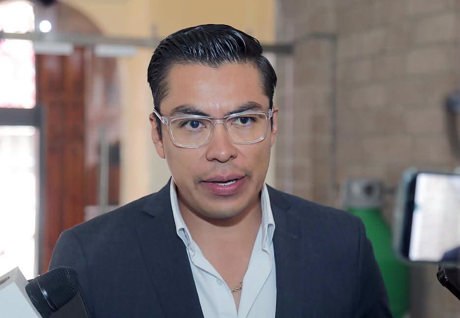 PRESENTA EL DIPUTADO CUAUHTLI BADILLO INICIATIVAS DE LEY DE AMNISTÍA Y LEY DE INDULTO PARA SAN LUIS POTOSÍ