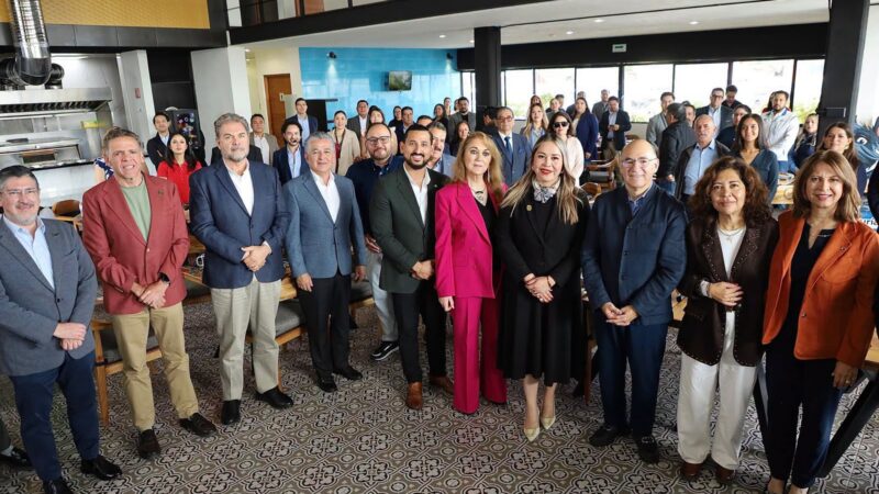 Vinculación y capacitación empresarial, estrategia de Enrique Galindo para fortalecer la economía local