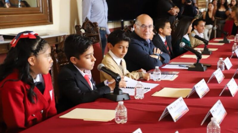 La voz de los niños se escucha en el Cabildo Infantil de San Luis Capital