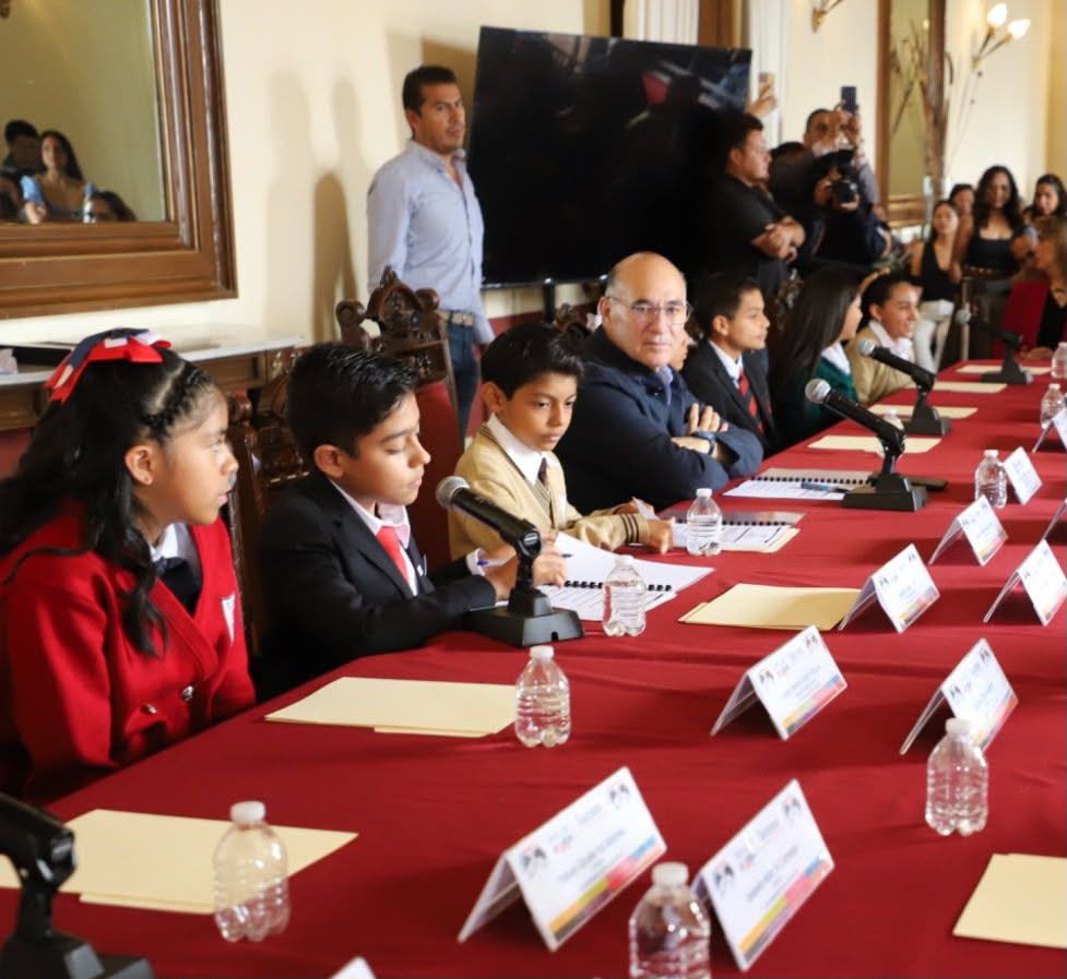La voz de los niños se escucha en el Cabildo Infantil de San Luis Capital