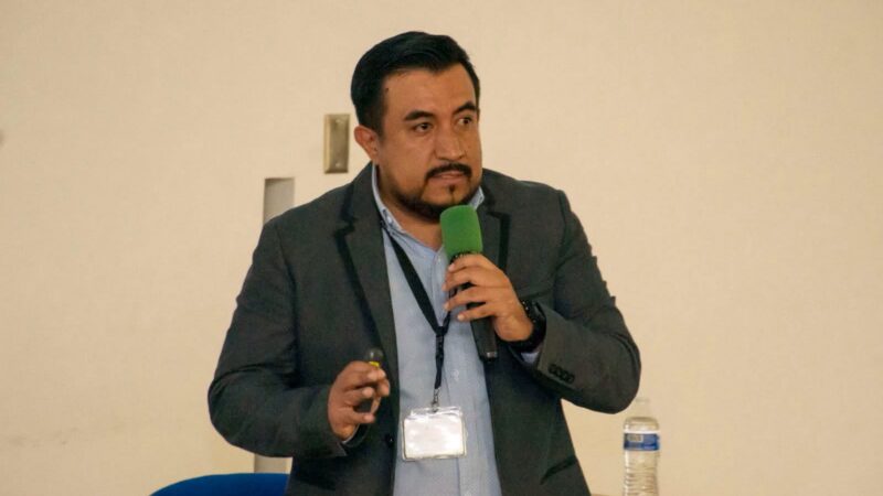 Experiencia profesional y habilidades personales, claves para el desarrollo de los futuros ingenieros, afirma experto en la UASLP.
