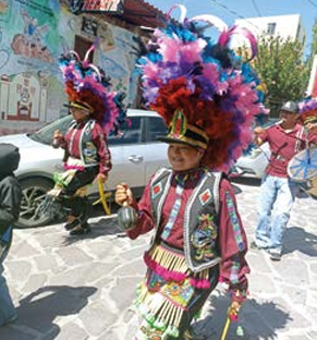 Décimo Encuentro de danzas autóctonas