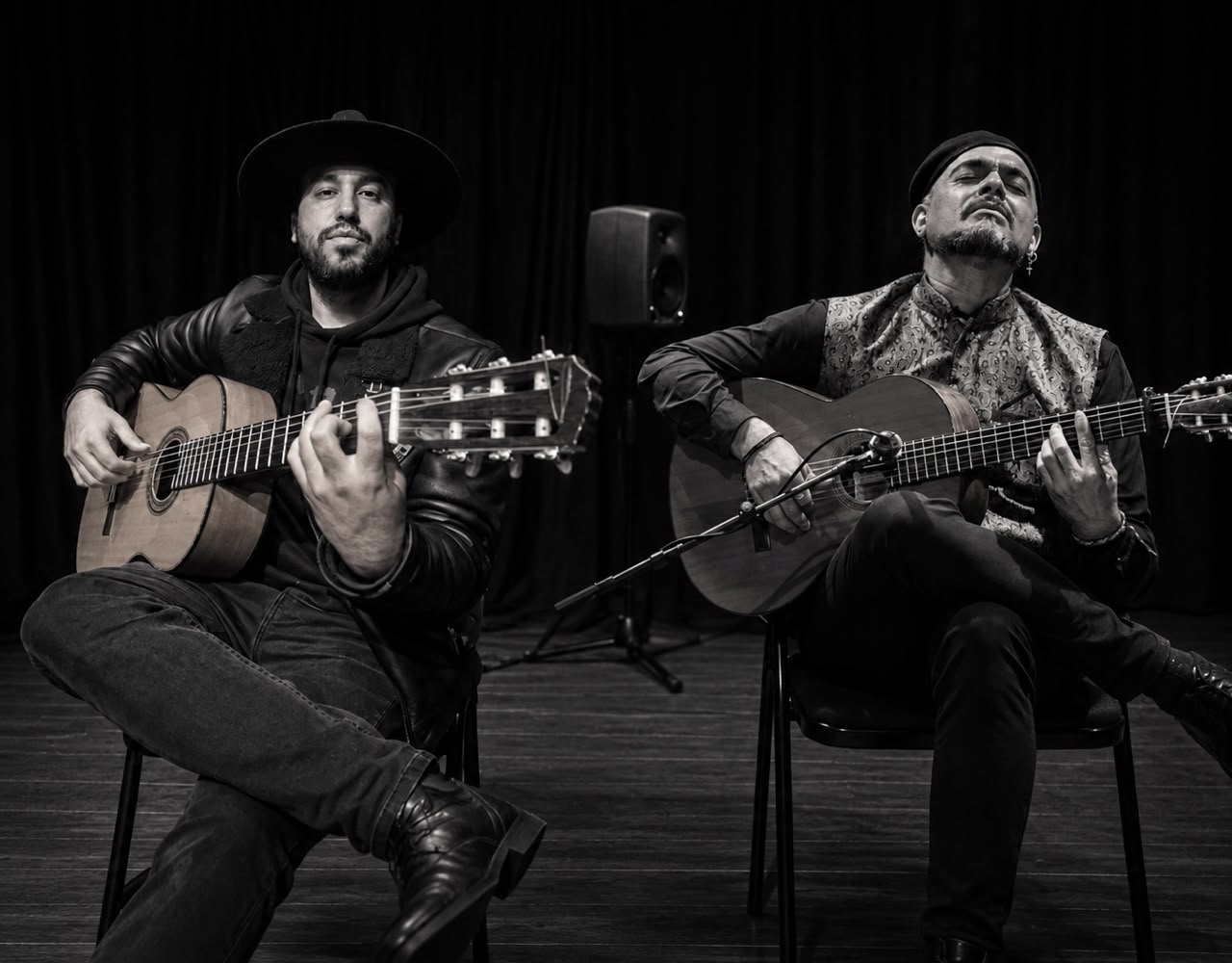  “DOS GUITARRAS, UN MUNDO” LLEGA AL COSSÍO