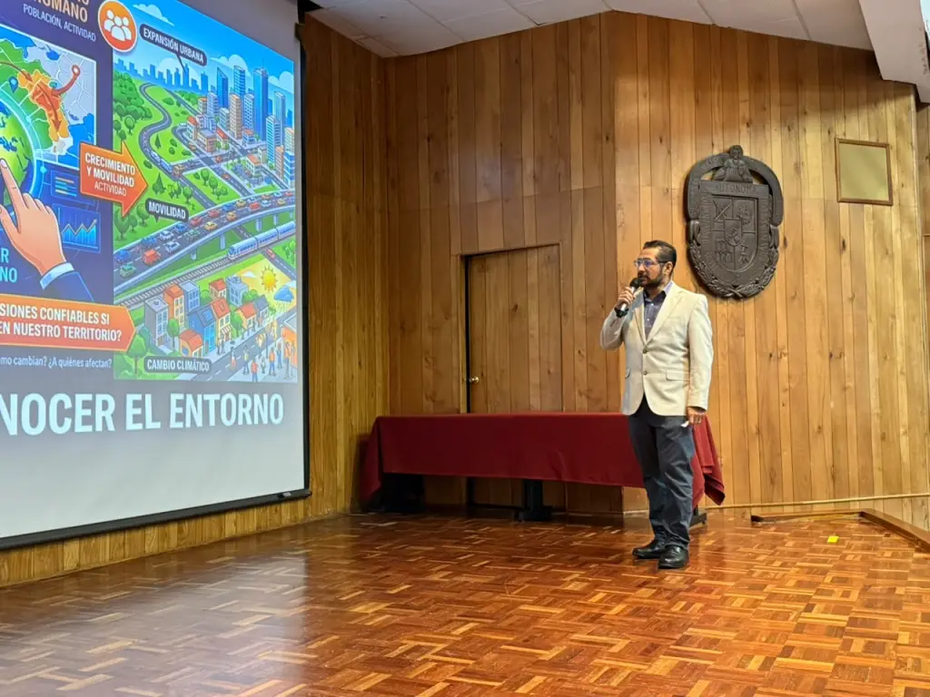 Inteligencia artificial transforma el análisis geográfico para la toma de decisiones, afirma investigador de la UASLP