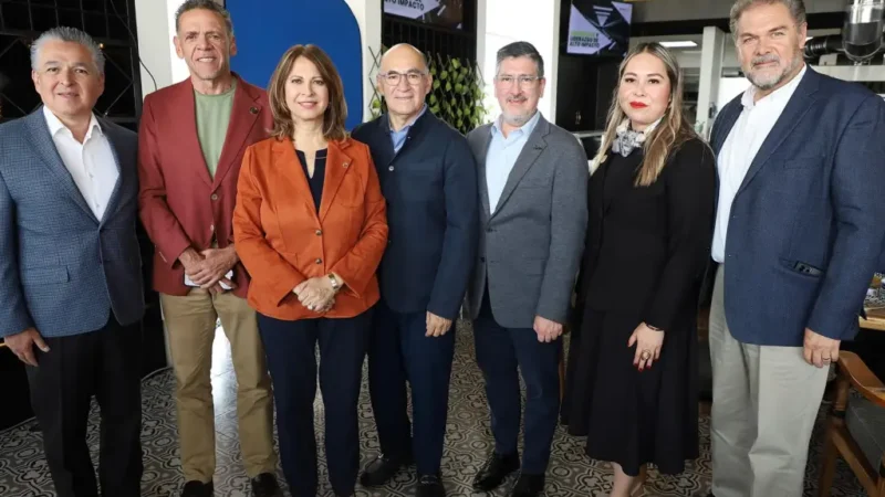 Vinculación y capacitación empresarial, estrategia de Enrique Galindo para fortalecer la economía local