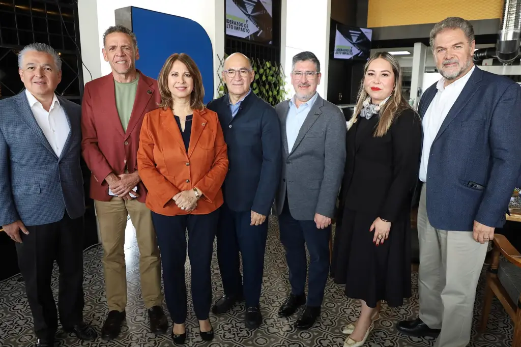 Vinculación y capacitación empresarial, estrategia de Enrique Galindo para fortalecer la economía local