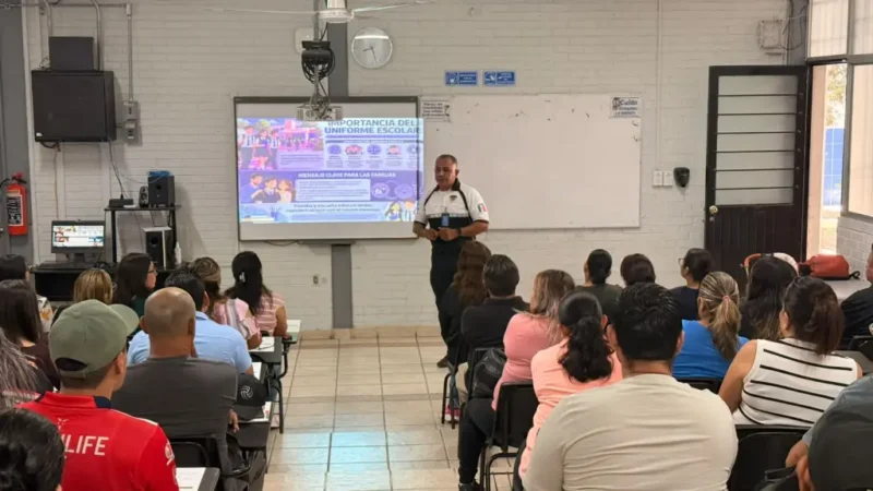 Gobierno de la Capital mejora limpieza, alumbrado y espacios públicos del Centro de Abastos
